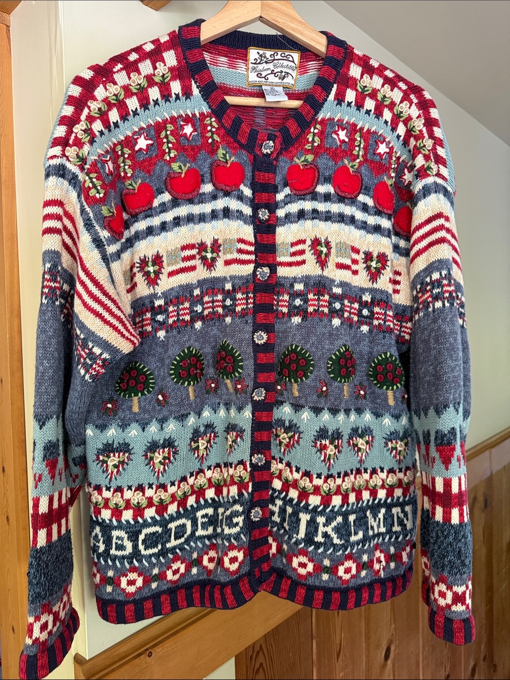 Heirloom Collectibles Ramie Cotton Folk Art Cardigan